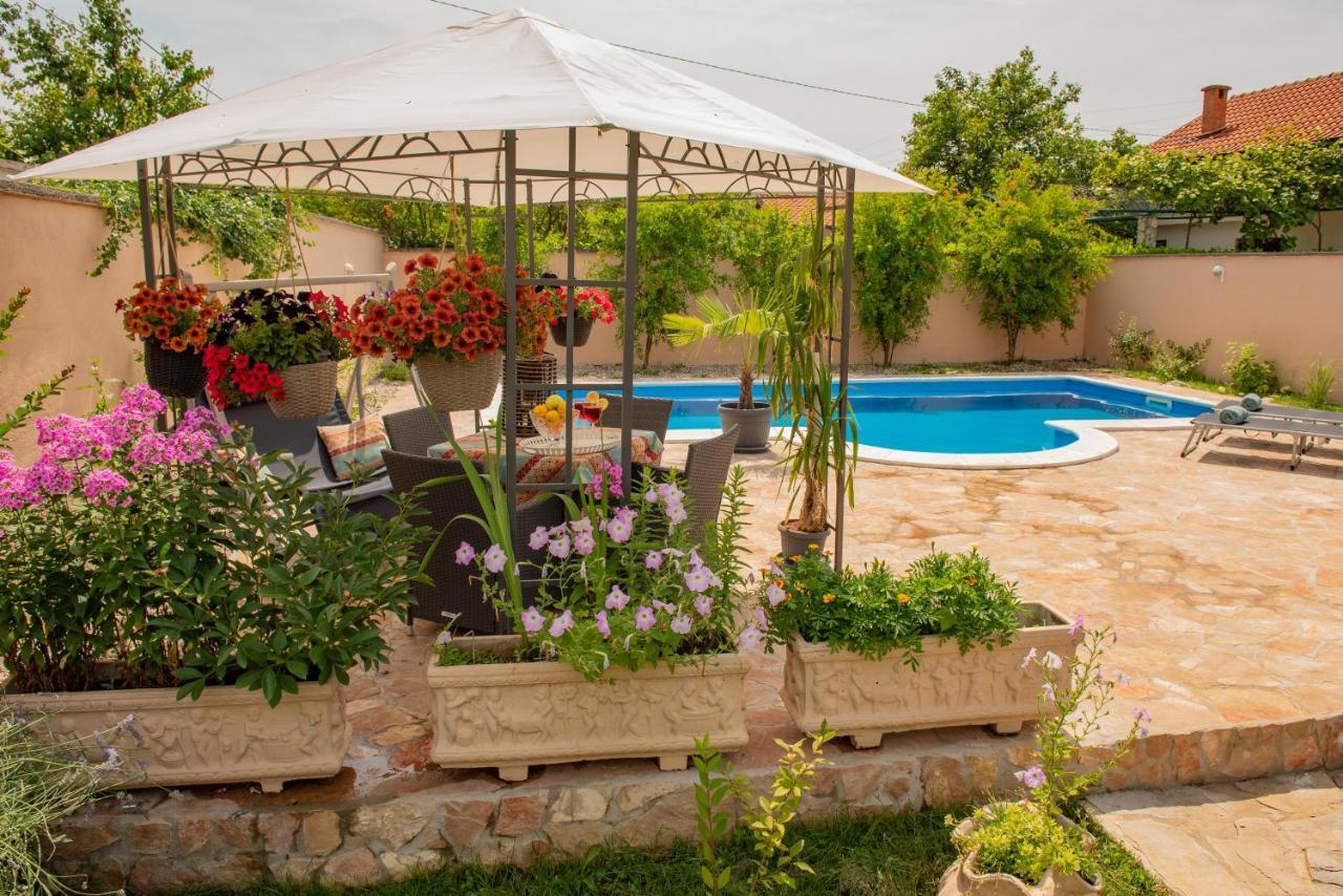 Villa Bella Мостар Екстериор снимка